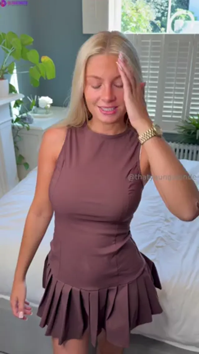 Swedish Molly Mercedes B/G