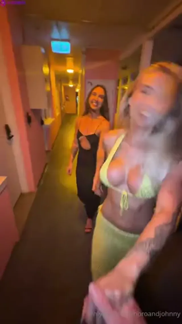 Holly Brougham Sharing White Cock With Erin James