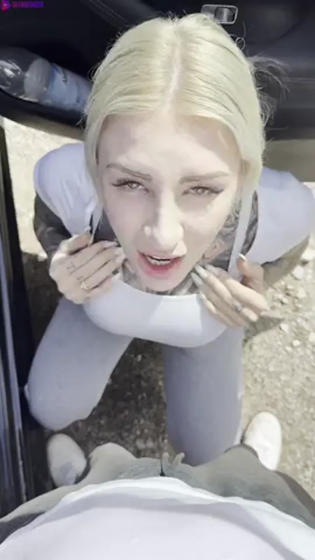 Vanessa Liberte – German Baddie Anal Fucking in Public