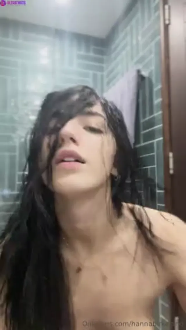 Jasmine Foxx//Hanna Birkeland