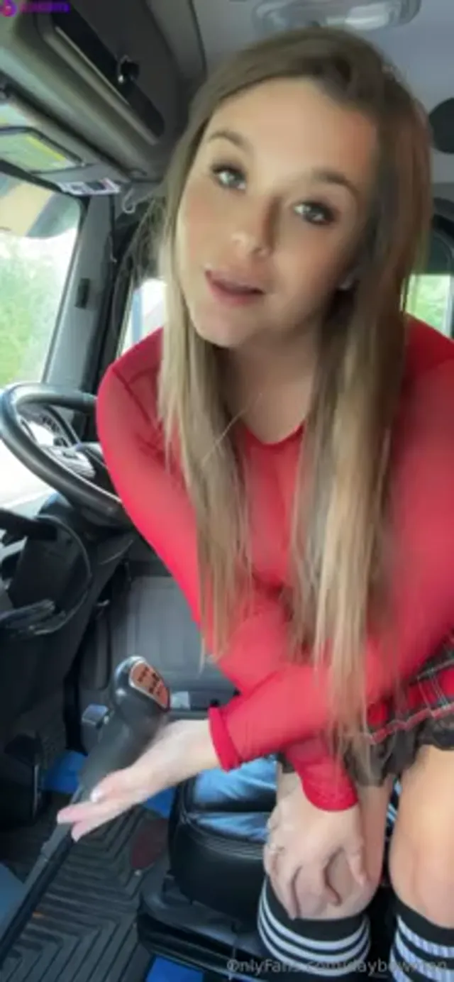 DayBowman Getting Off On Big Rig Shifter