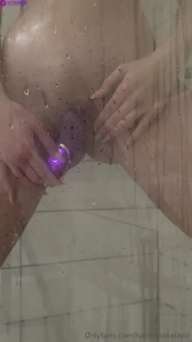 Jasmine Foxx//Hanna birkeland