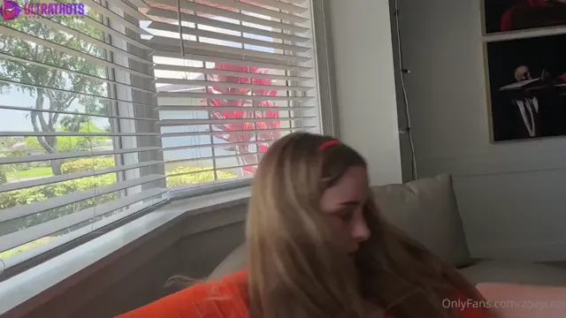 ZoeyUso Convinces StepBro To Fuck One Last Time