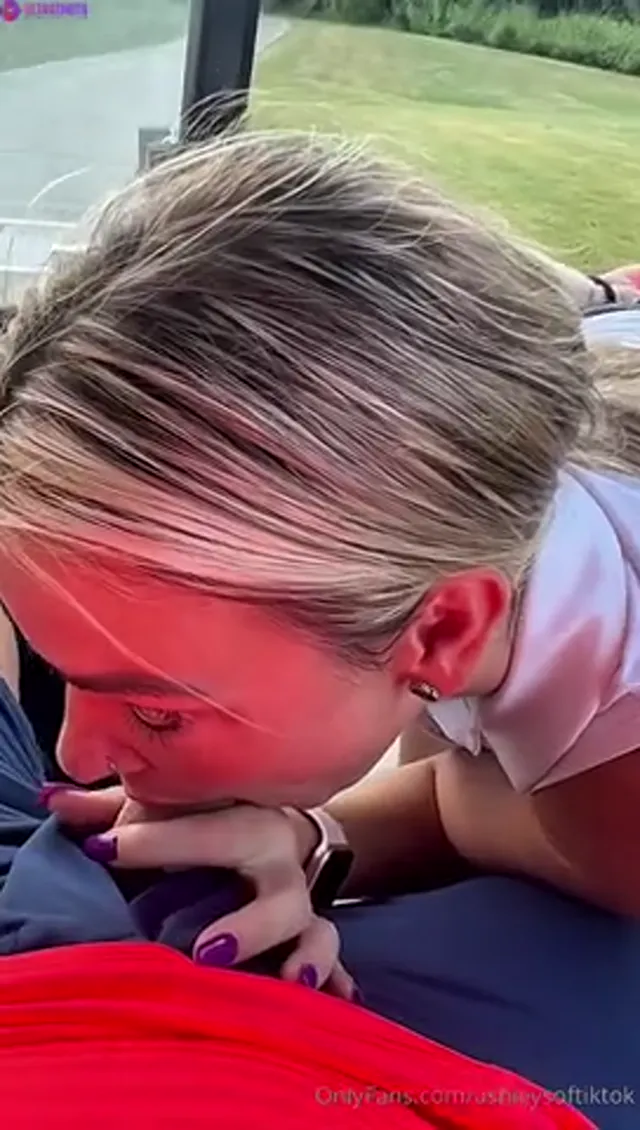 AshleysOfTikTok Sucking Dick On The Golf Course