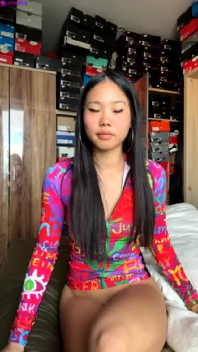 MichelleFromChina – Getting Fucked By Someones Grandpa On Livestream