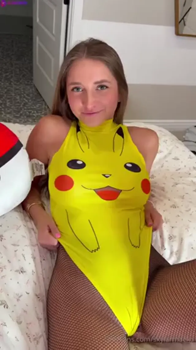 Skylarmaexo – Pokemon Slut Gets Toyed In Ass With Big Dildo