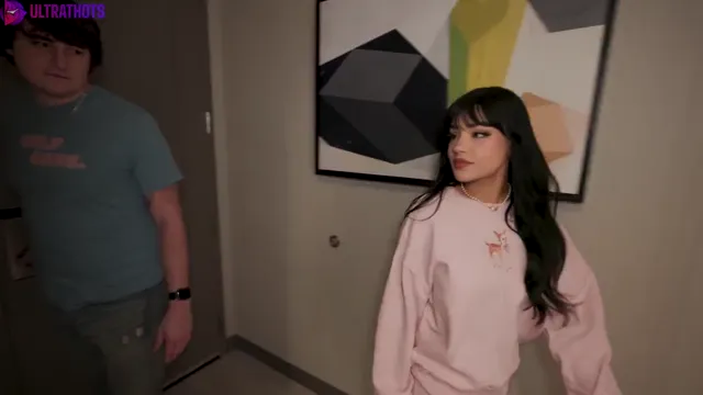 Hannah Jo – No Condom With 2 Big Cock Strangers