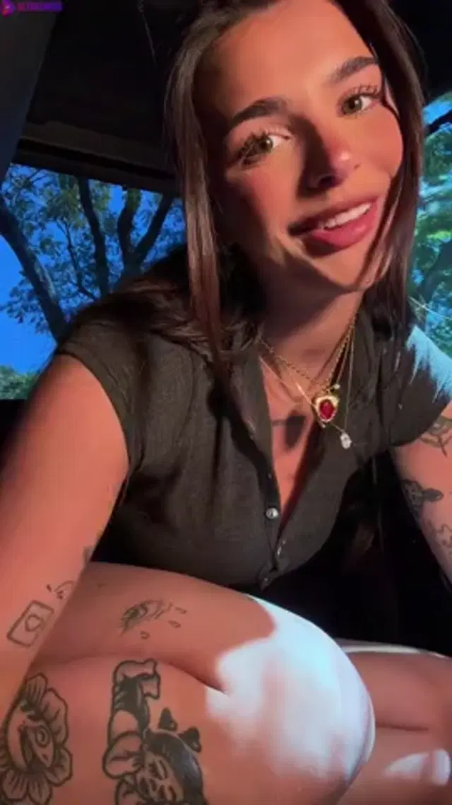 Arikytsya – Intense Masturbation With Loud Screaming Orgasm