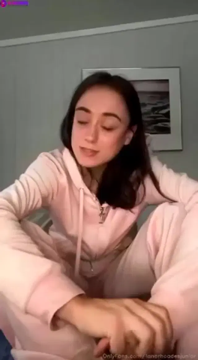 Norwegian Babe Lana Rhoades Junior Dildo Pussy Play On Livestream