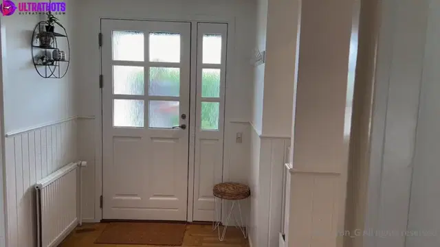 Danish Gitte Von G enjoys the pizza delivery guy