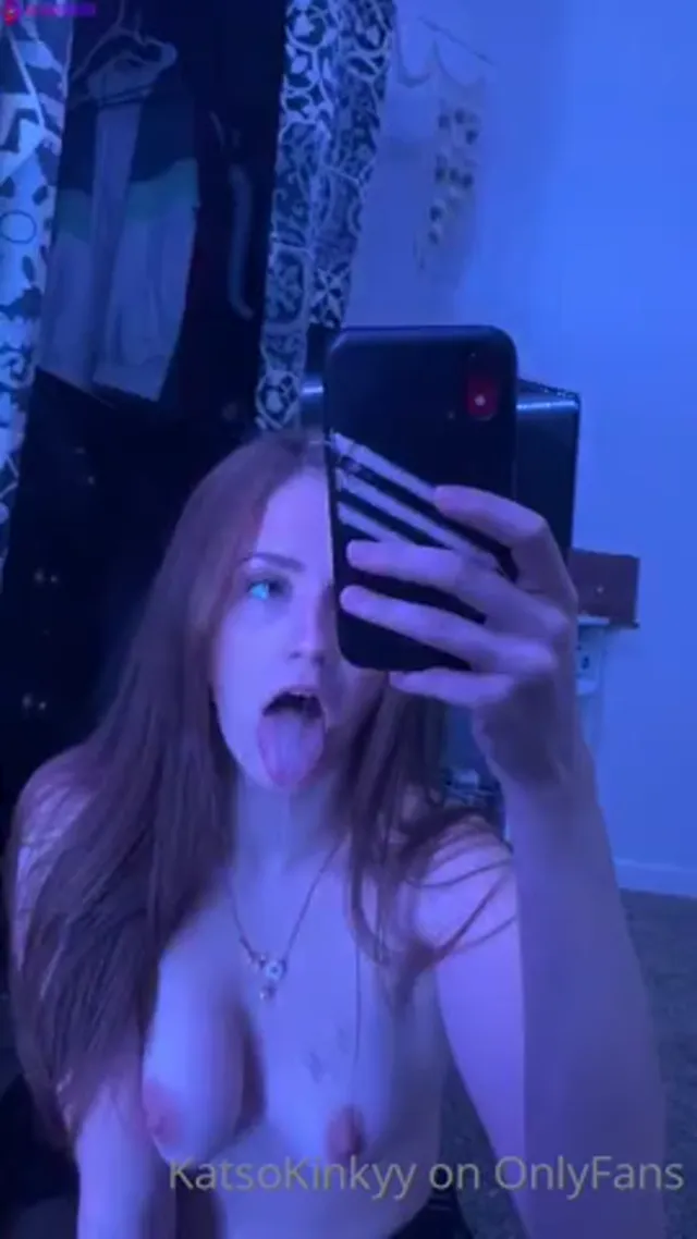 KatsoKinkyy Fingers Pussy