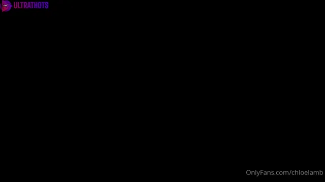 Chloe Lamb Lesbian Sextape