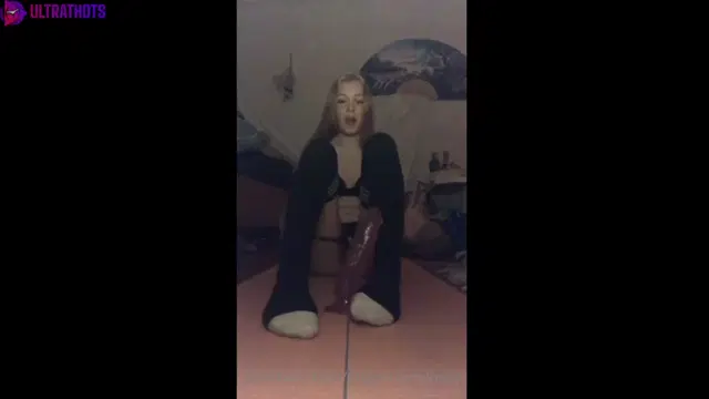 Swedish Babe Angelica Lindholm Horny Dildo Ride x Pussy Play