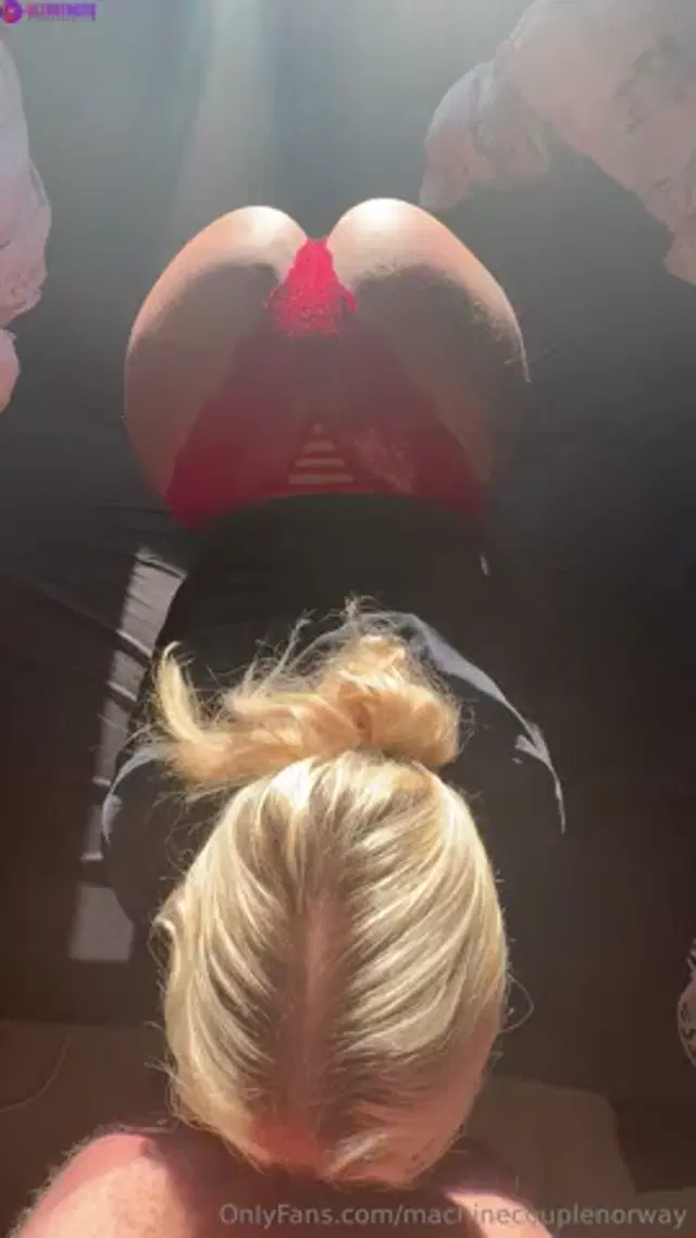 Norwayscurvybarbie/Machinecouple 11
