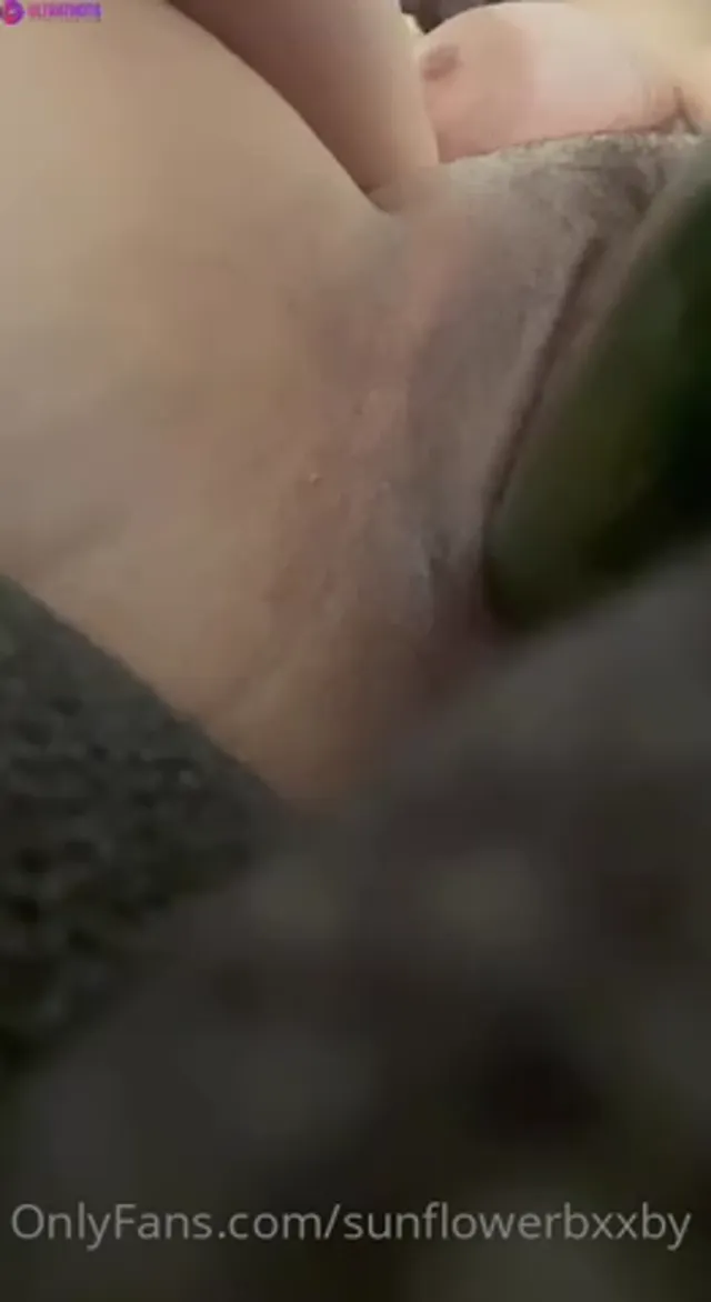 Cookiebabigirl Creamy Bizarre Pussy Fuck Close Up