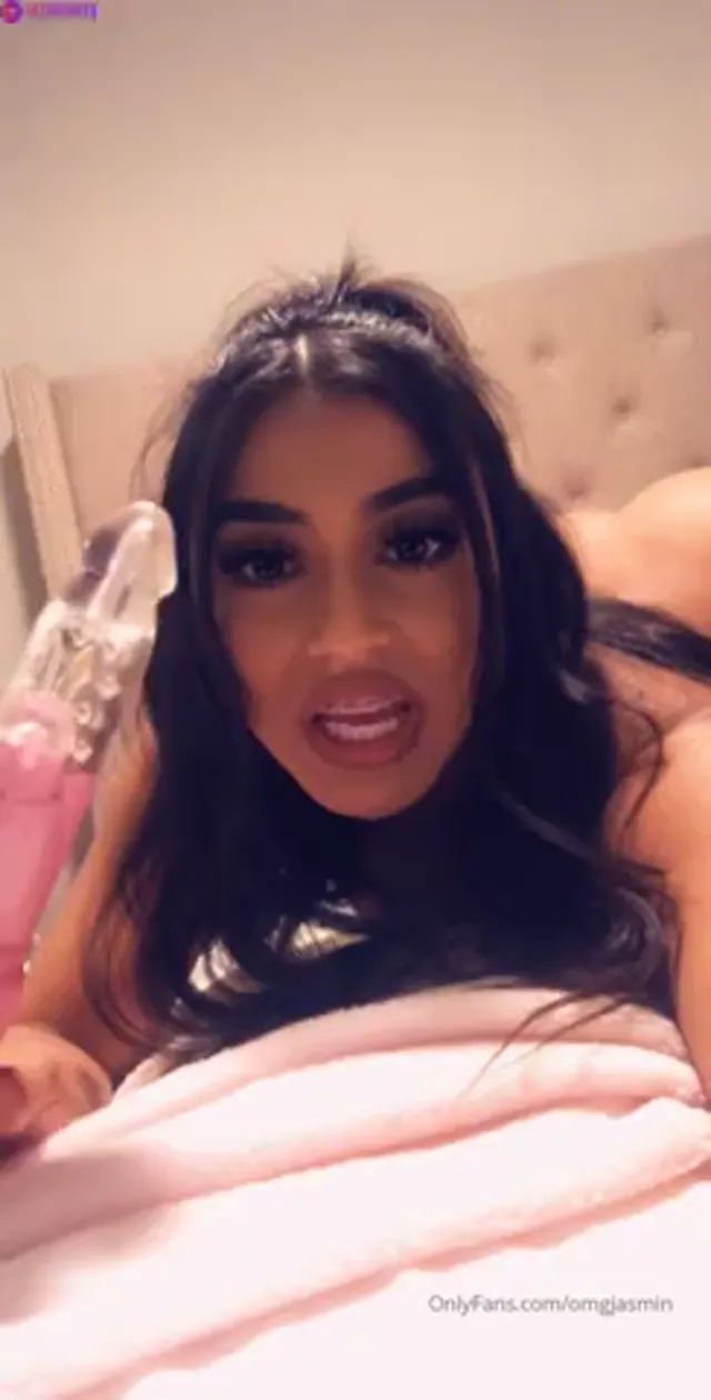 Omgjasmin Blowjob With Sex Toy
