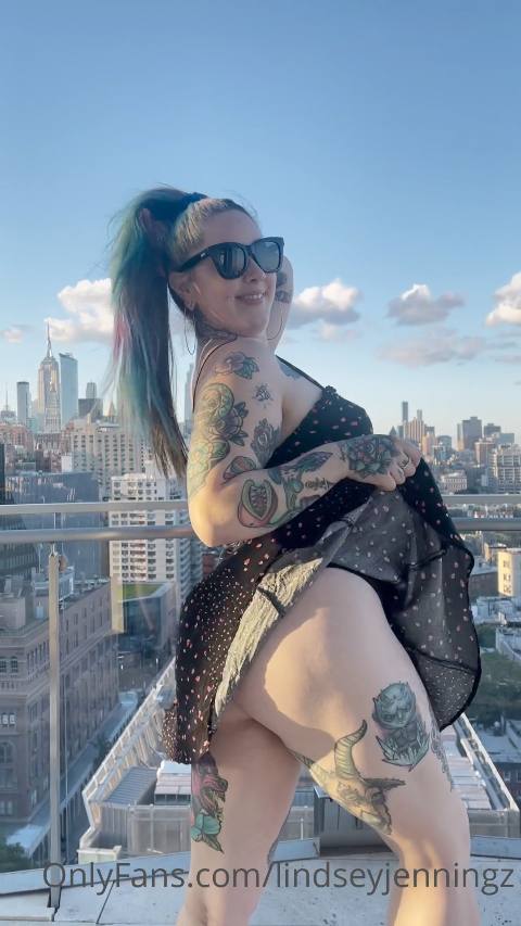 lindseyjenningz – onlyfans