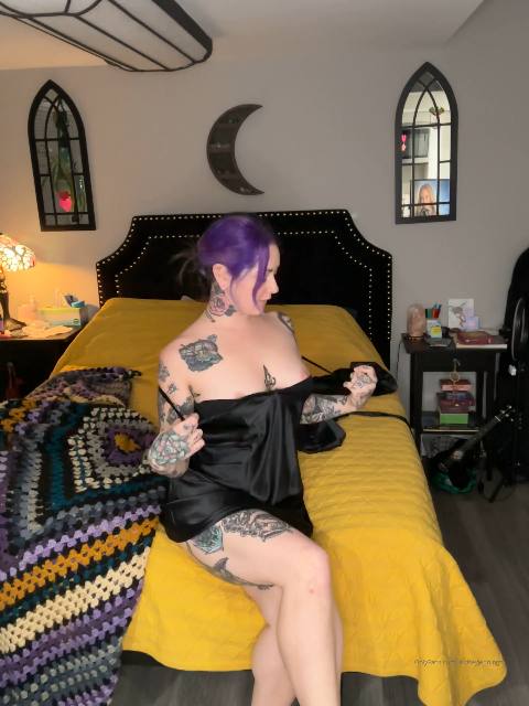 lindseyjenningz – onlyfans
