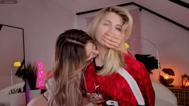 Pinkadele Chaturbate