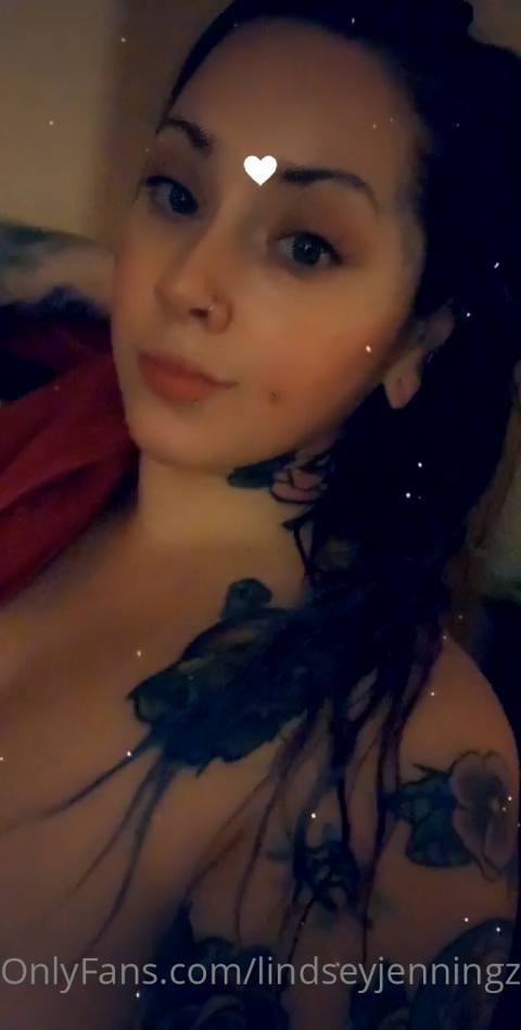 lindseyjenningz – onlyfans