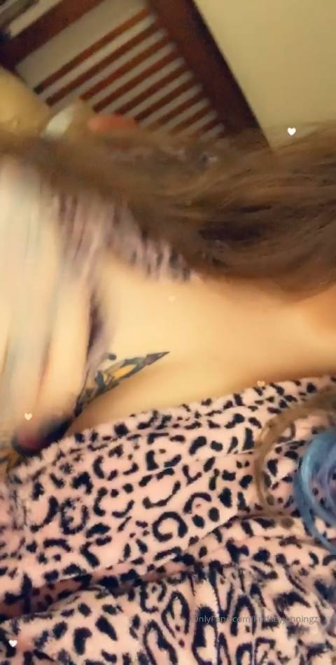 lindseyjenningz – onlyfans