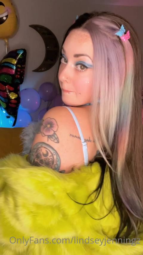 lindseyjenningz – onlyfans