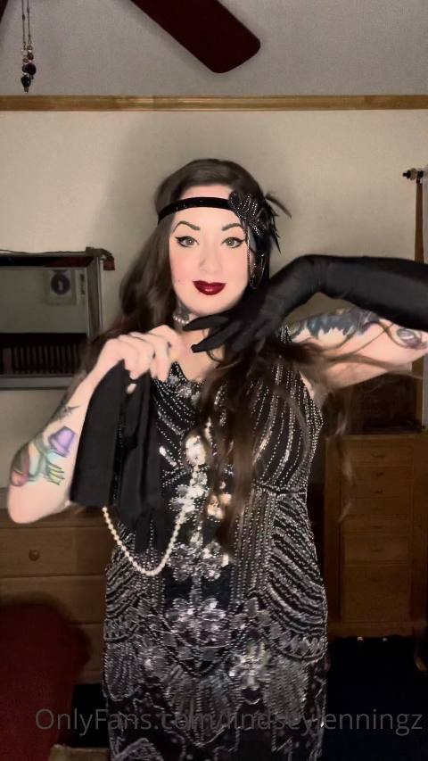 lindseyjenningz – onlyfans