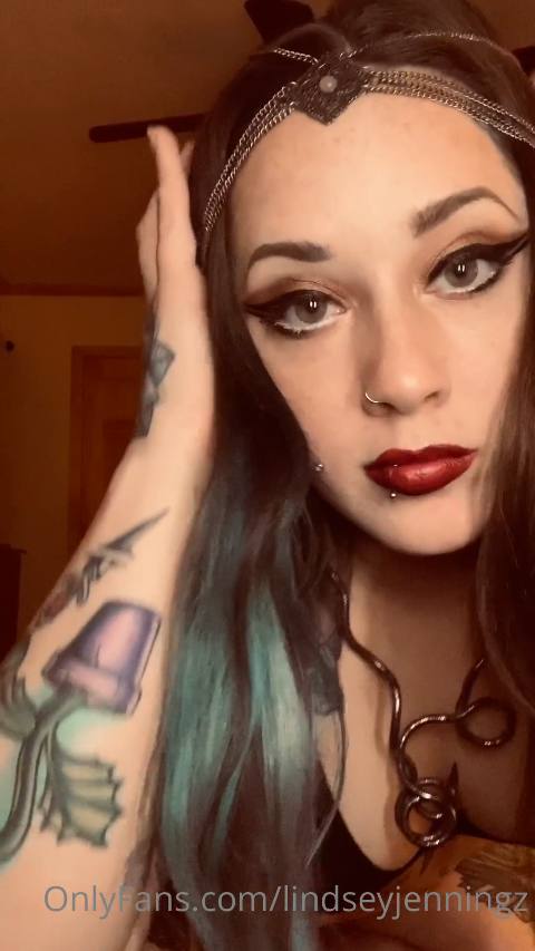 lindseyjenningz – onlyfans