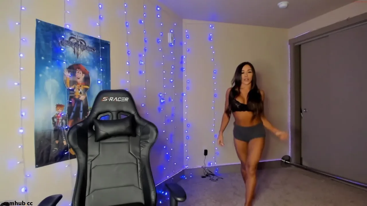 Raaaaayraeeeee show