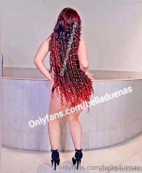 belladuenas / Bella Duenas