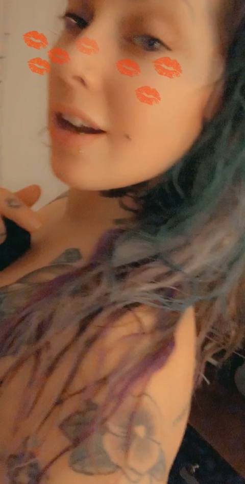 lindseyjenningz – onlyfans