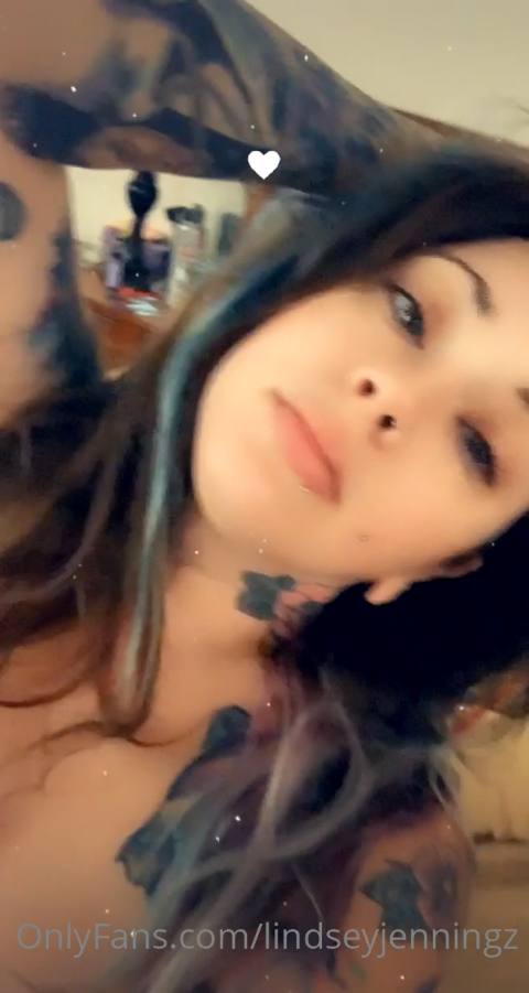lindseyjenningz – onlyfans
