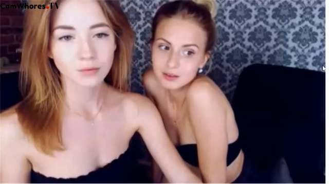 Emmi rosee and Pandora kissing and titlicking