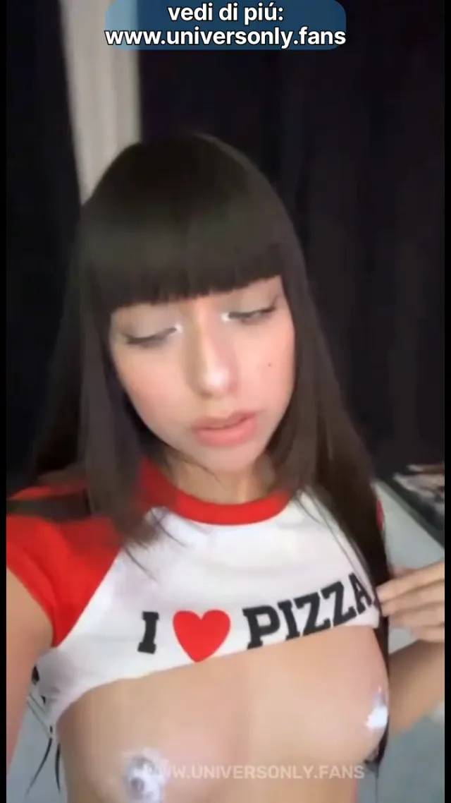 Laale monz live