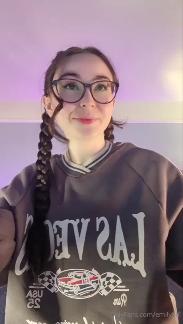 Emily Hill aka emilyhill – 08-30-2024 OnlyFans Video – 12 min Facetime GFE role play video xx
