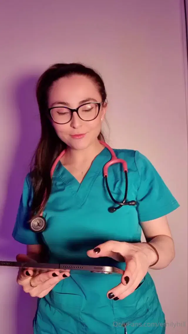 Emily Hill aka emilyhill – 03-21-2025 OnlyFans Video – 15 min Dr roleplay Hope you enjoy your visit and my scrubs