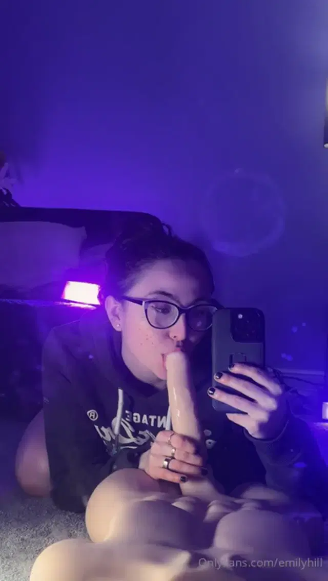 Emily Hill aka emilyhill – 04-17-2025 OnlyFans Video – Leaked emilyhill 9146