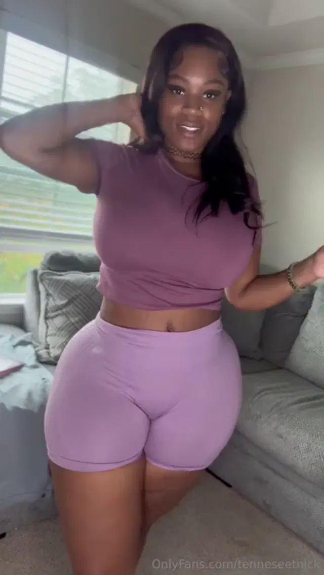 TennesseeThick aka tenneseethick – 11-08-2025 OnlyFans Video – This is a whole 10 min video this is just the first half , Im really