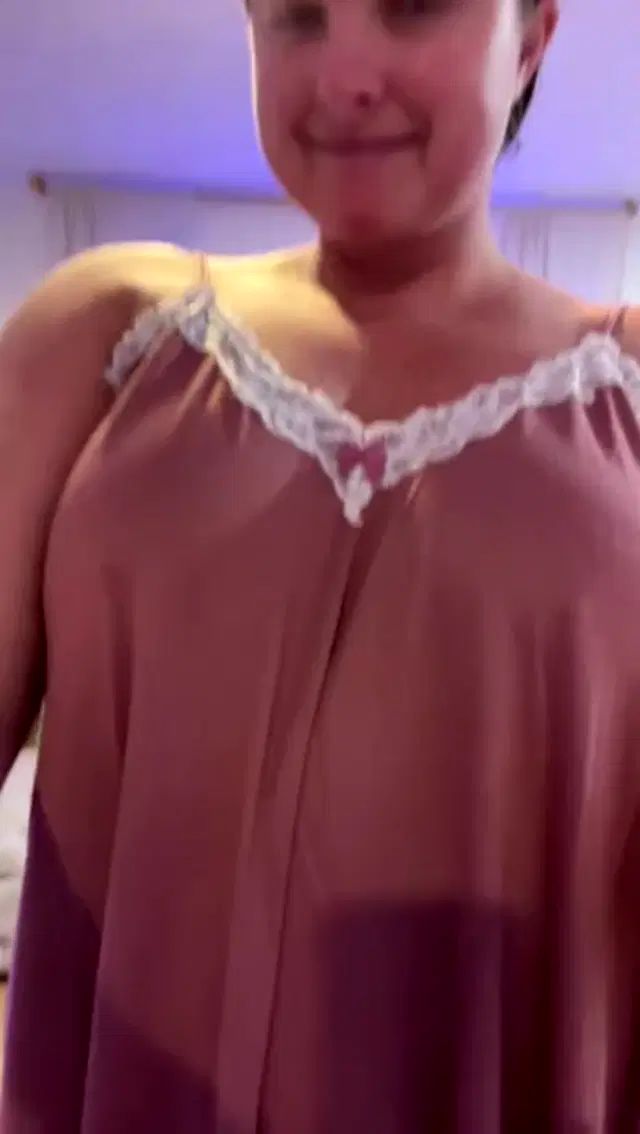 Duchess aka bigduchvip – 01-14-2026 OnlyFans Video – Just tryin these lil things on real quick