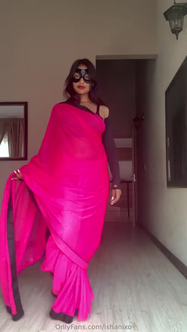 IshaniXO aka ishanixo – 01-28-2026 OnlyFans Video – Feeling pretty in pink