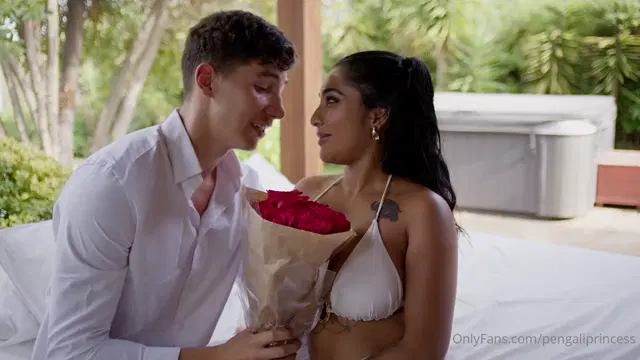 Yasmina Khan aka pengaliprincess – 09-15-2025 OnlyFans Video – THE ROMANTIC BABY MAKING VIDEO Brady had a surprise for me and asked me to be