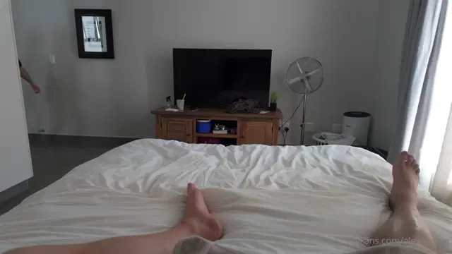Alexis Jean aka alexispawg – 05-10-2025 OnlyFans Video – Helping stepbro with an issue