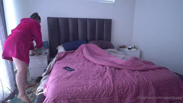 Alexis Jean aka alexispawg – 08-15-2025 OnlyFans Video – My first scissoringtribbing experience