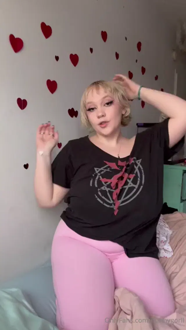 Bunnygorll aka bunnygorll – 03-27-2024 OnlyFans Video – message me for dirty talk pov you facetimed your gf after sending her a new toy