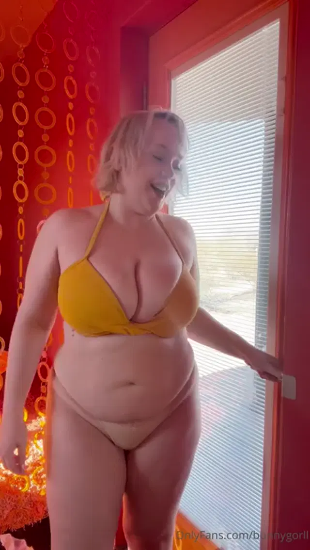 Bunnygorll aka bunnygorll – 05-27-2025 OnlyFans Video – sumertime hook up POV!!! raw, deep amp wetttttt fucking!!! i get soooo horny after