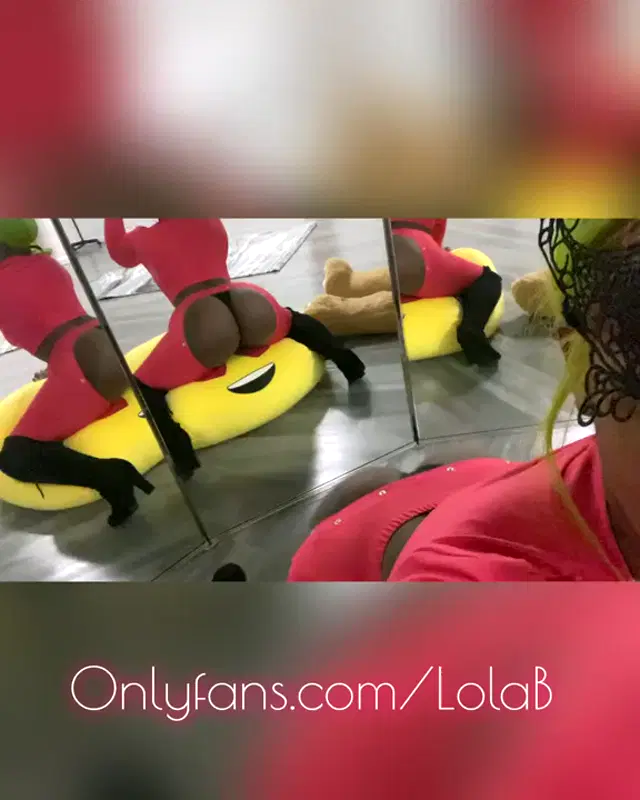 Lola B aka freespiritlolab – 08-28-2024 OnlyFans Video – Can you keep a secret
