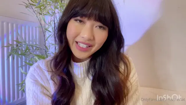 MissReinat aka missreinat – 01-29-2025 OnlyFans Video – Which colour Labubu doll did I get