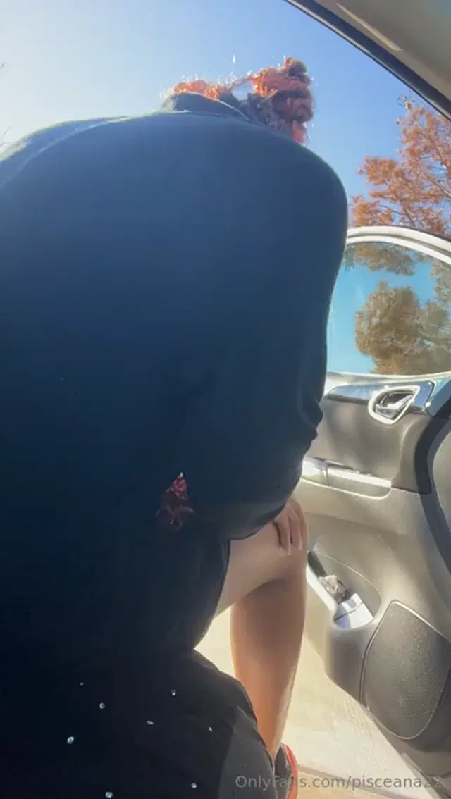 Pisceana22 aka pisceana22 – 12-08-2024 OnlyFans Video – Outside wit it