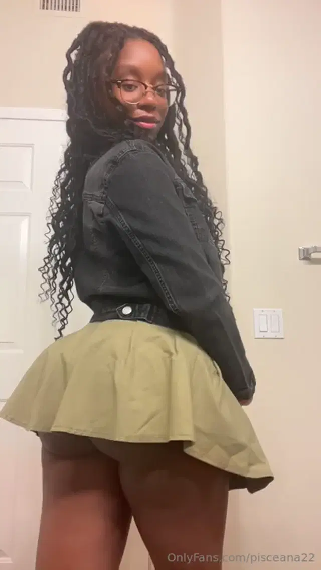 Pisceana22 aka pisceana22 – 10-09-2024 OnlyFans Video – Continuation from my threads post today_pi4c
