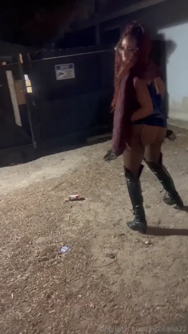 Pisceana22 aka pisceana22 – 01-03-2025 OnlyFans Video – Lorddttt I was gone asf on New Years Eve lol this all the content I was